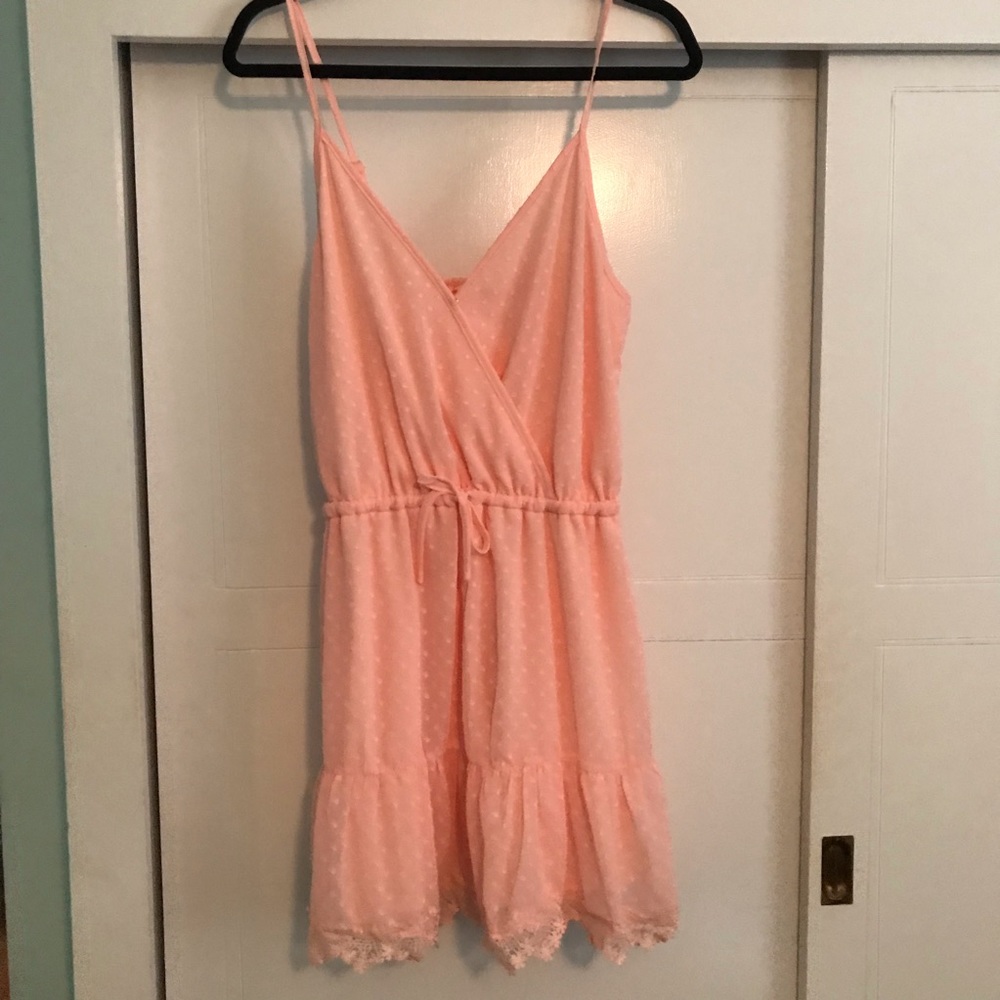 Showpo Blush Dress - Picture 2 of 6